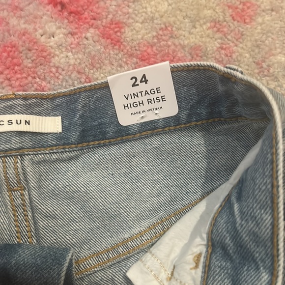 Pacsun high rise jean shorts - Picture 3 of 5